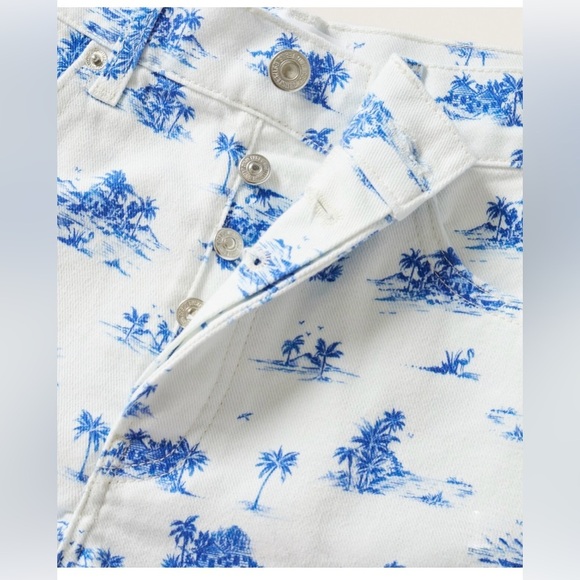 BNWT Mango Women's PRINTED DENIM SHORT Size US 4/EUR 36 - Picture 3 of 5